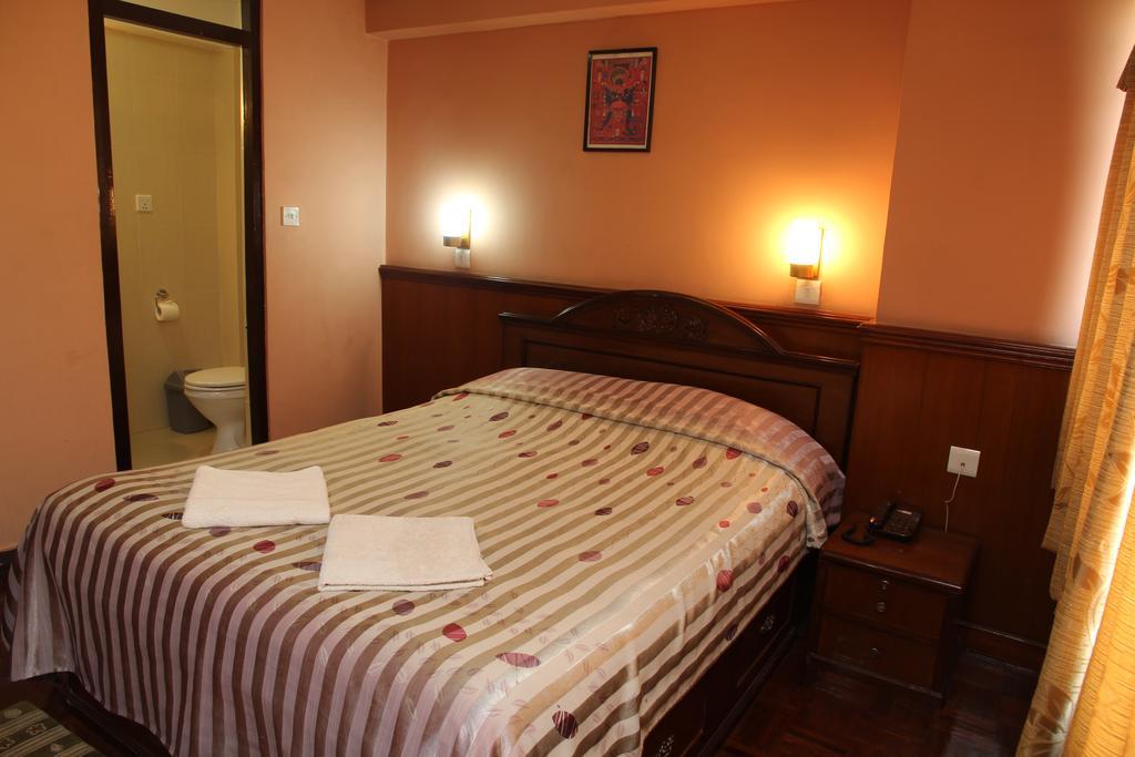 Potala Guest House Kathmandu Bagian luar foto